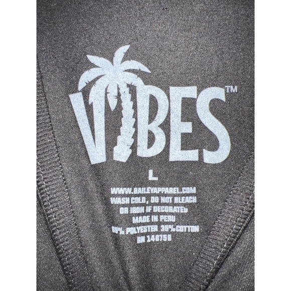 Vibes HUSTLE TEDDY BEAR GRAPHIC TEE - SIZE L - Picture 3 of 4